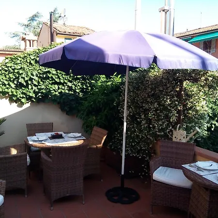 Palazzo Trevi Charming House Отель типа 