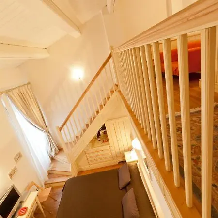 Palazzo Trevi Charming House Болонья