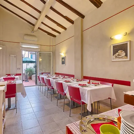 Palazzo Trevi Charming House Отель типа 