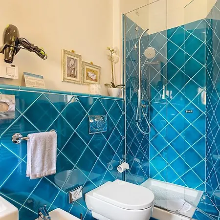 Palazzo Trevi Charming House Отель типа 
