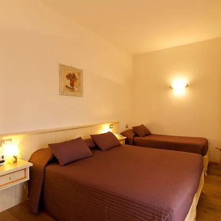 Palazzo Trevi Charming House 3* Болонья
