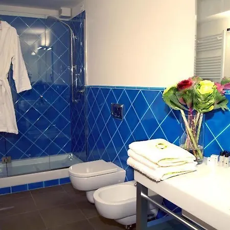 Palazzo Trevi Charming House Отель типа 
