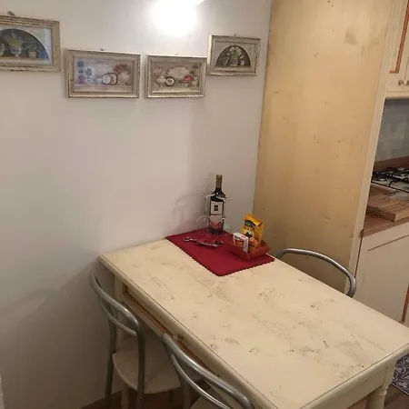 Palazzo Trevi Charming House Болонья