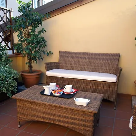 Palazzo Trevi Charming House Отель типа 